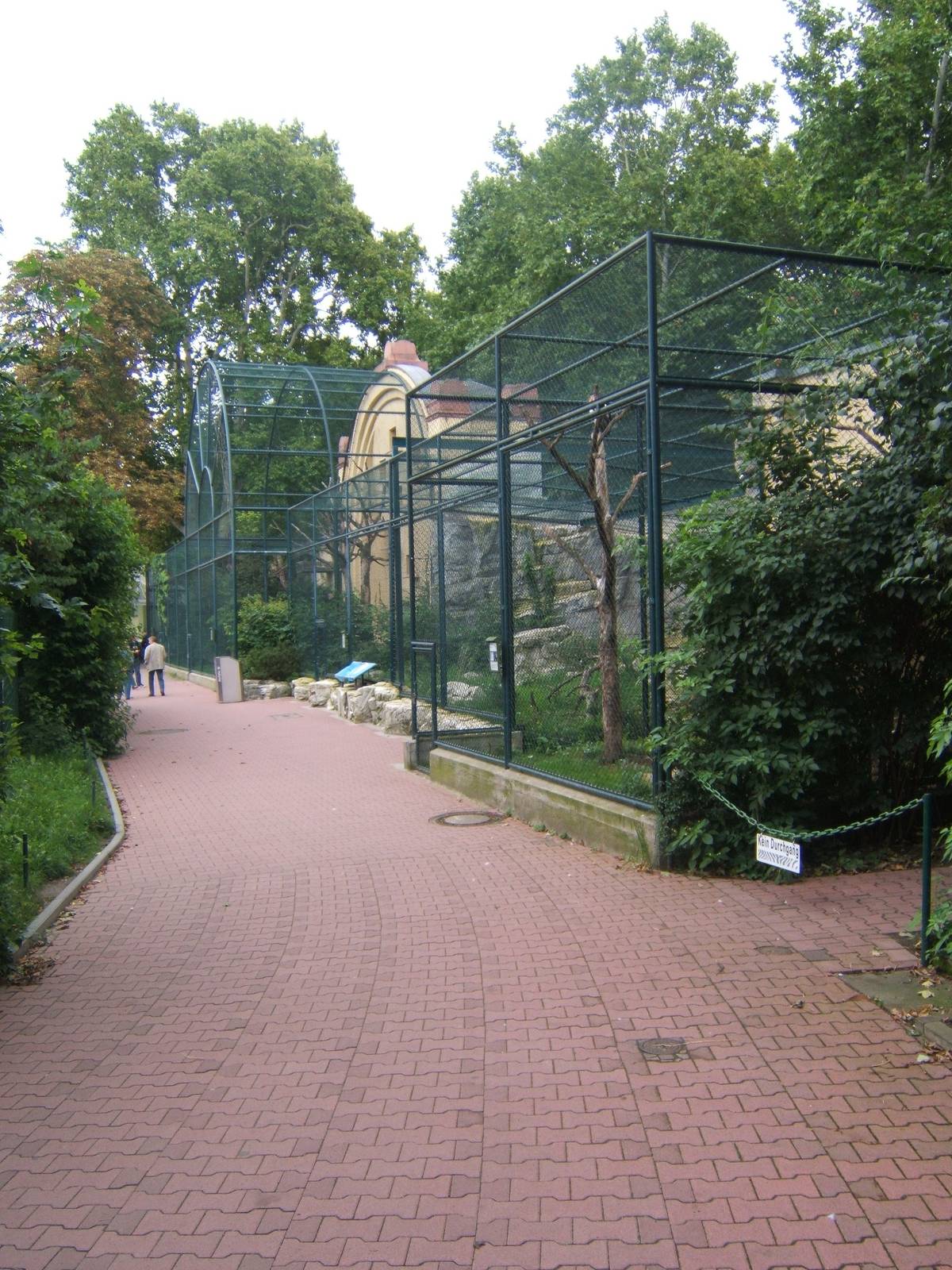 Bird of Prey Aviarys