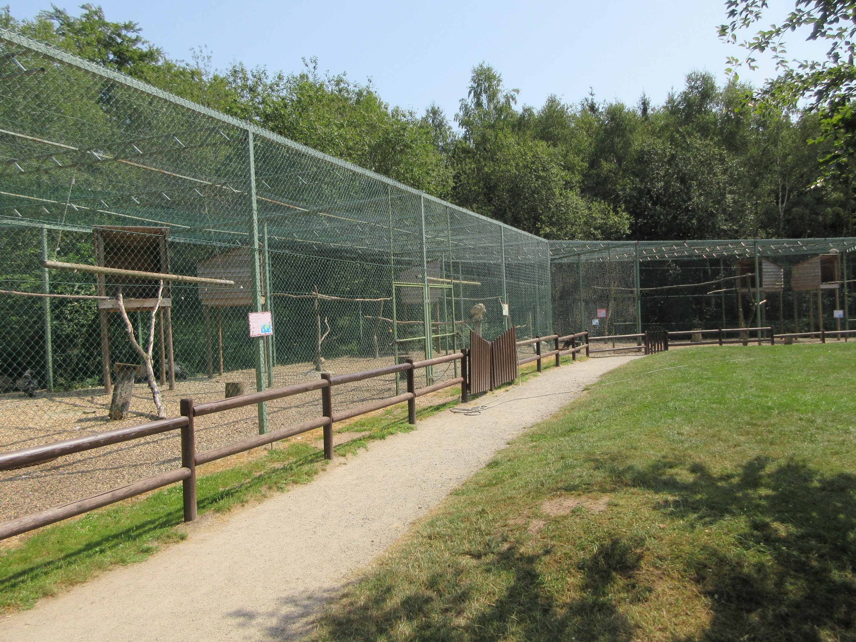 Birds of Prey Aviaries