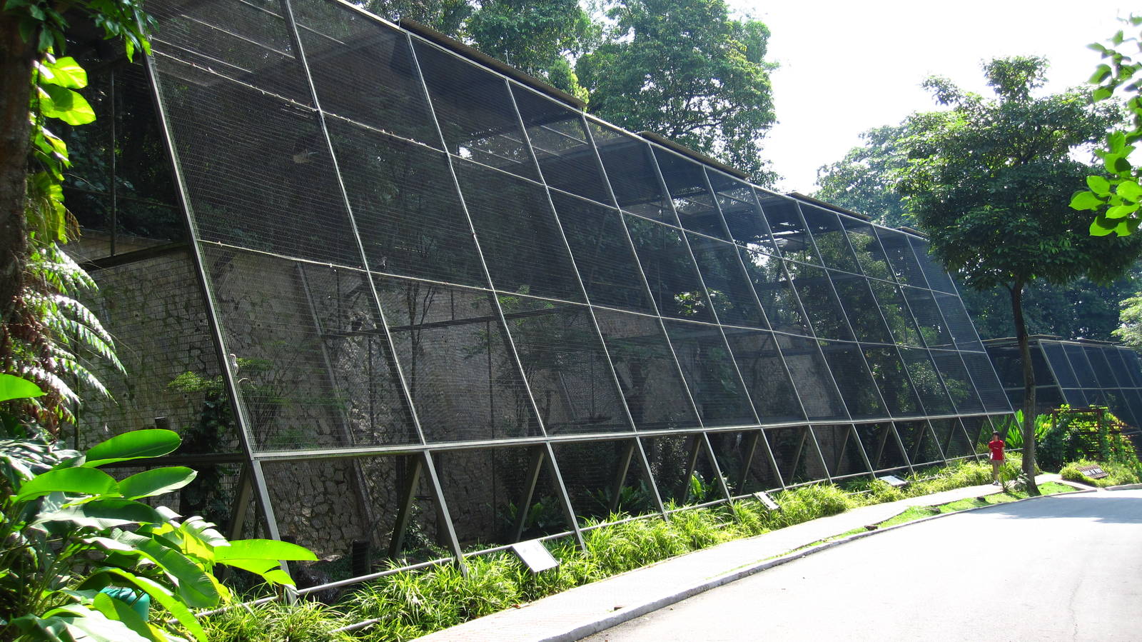 Birds of Prey Aviaries