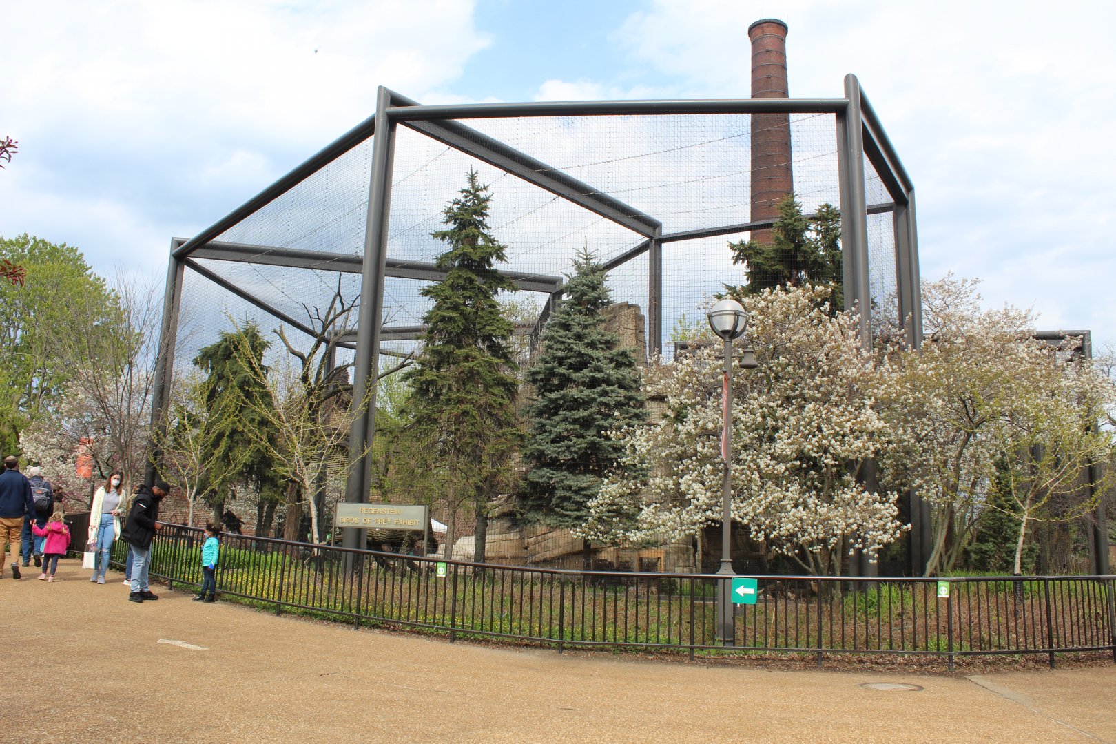 Birds of Prey Aviary (Cinereous Vulture and European White Stork)