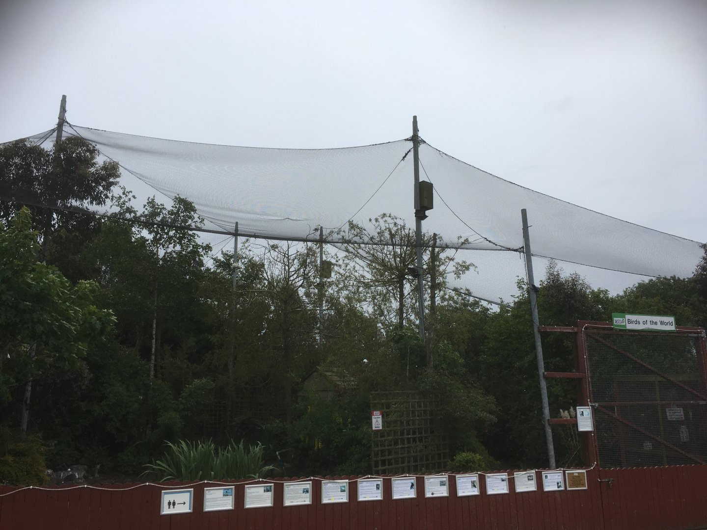 Birds of the world aviary