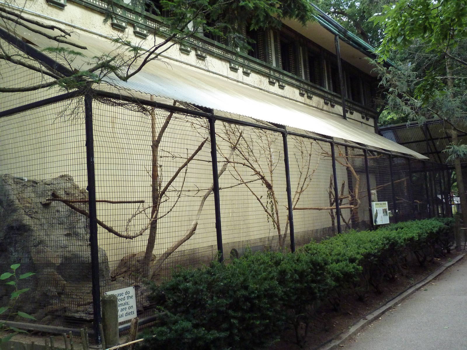 Bird's World (1912 Building) - Kea Exhibit