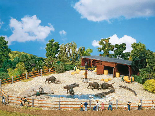 Bison Exhibit Model