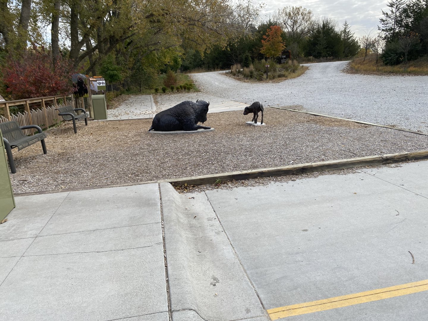 Bison Plains - Statues