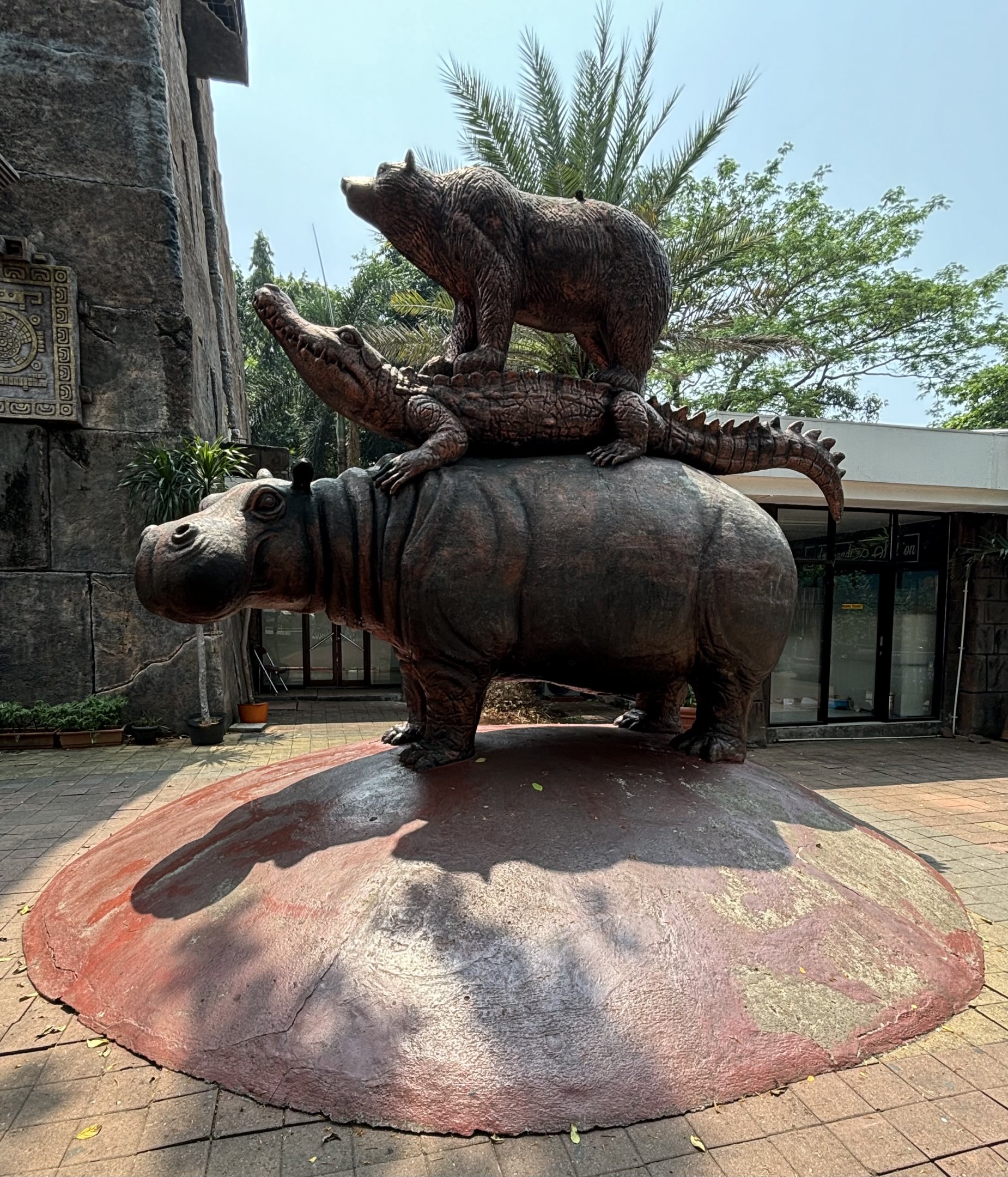 Bizarre Entrance Statue