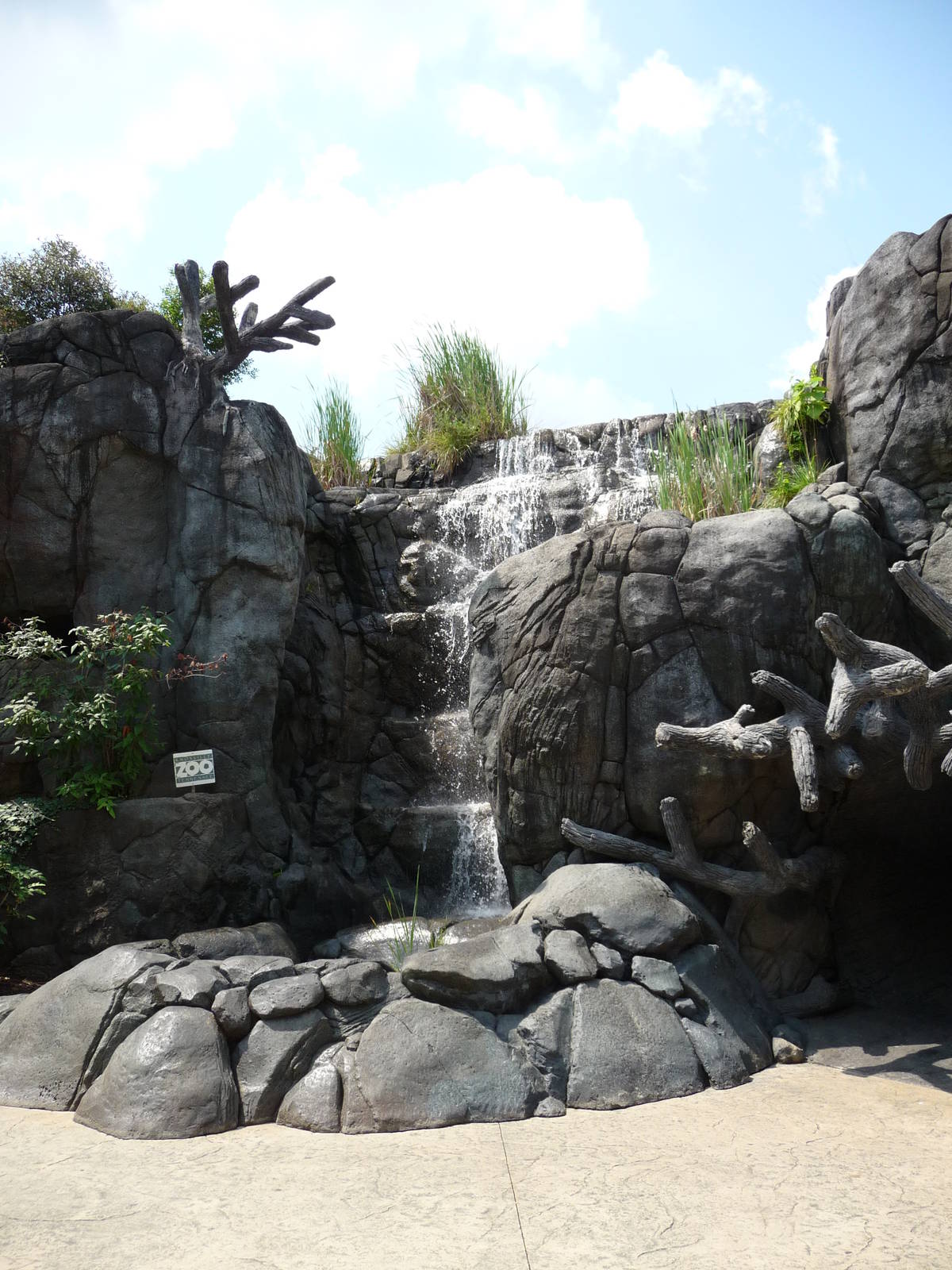 Black Bear Falls - Exterior Waterfall