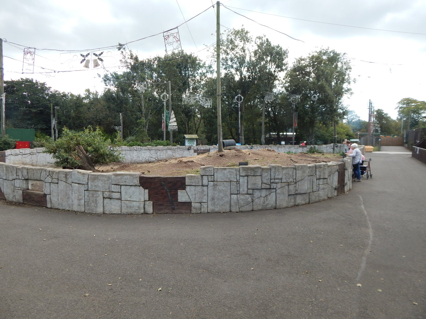Black-tailed prairie dog enclosure 200922