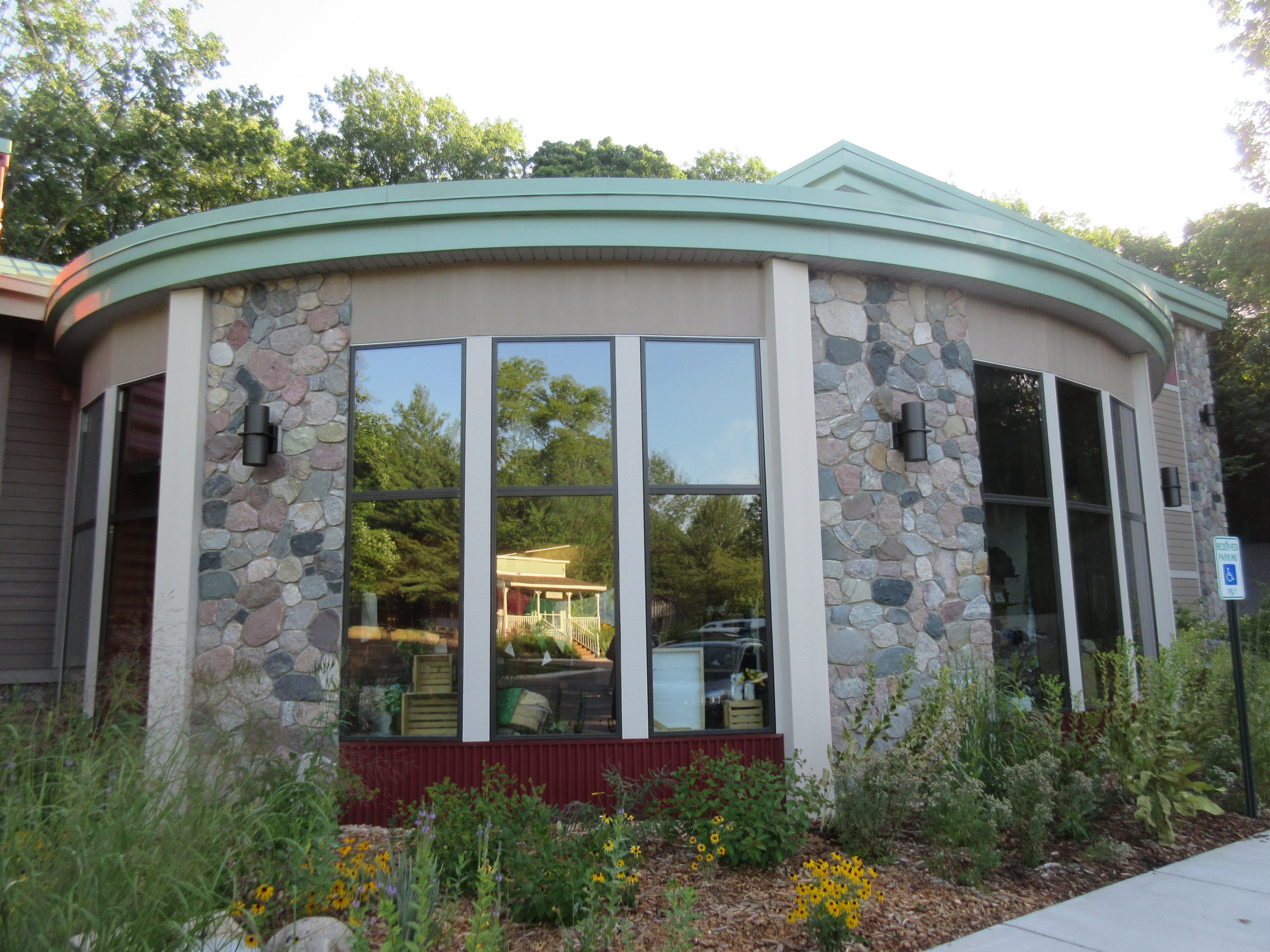 Blandford Nature Center