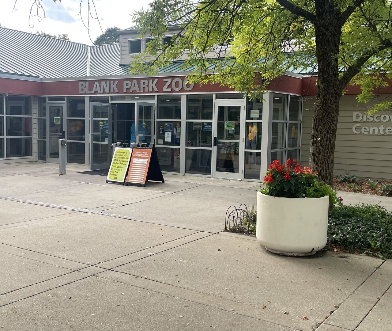 Blank Park Zoo Entrance Building