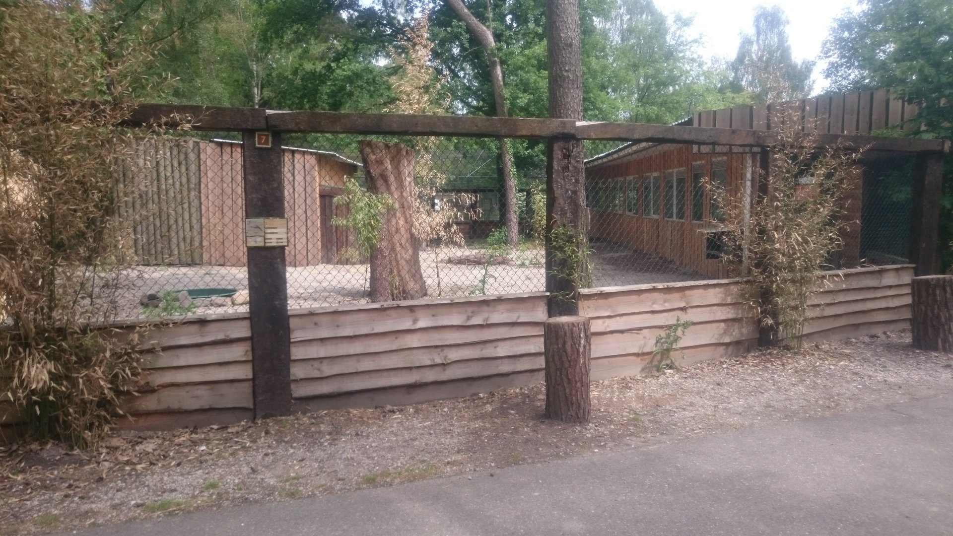 Blue crane Enclosure