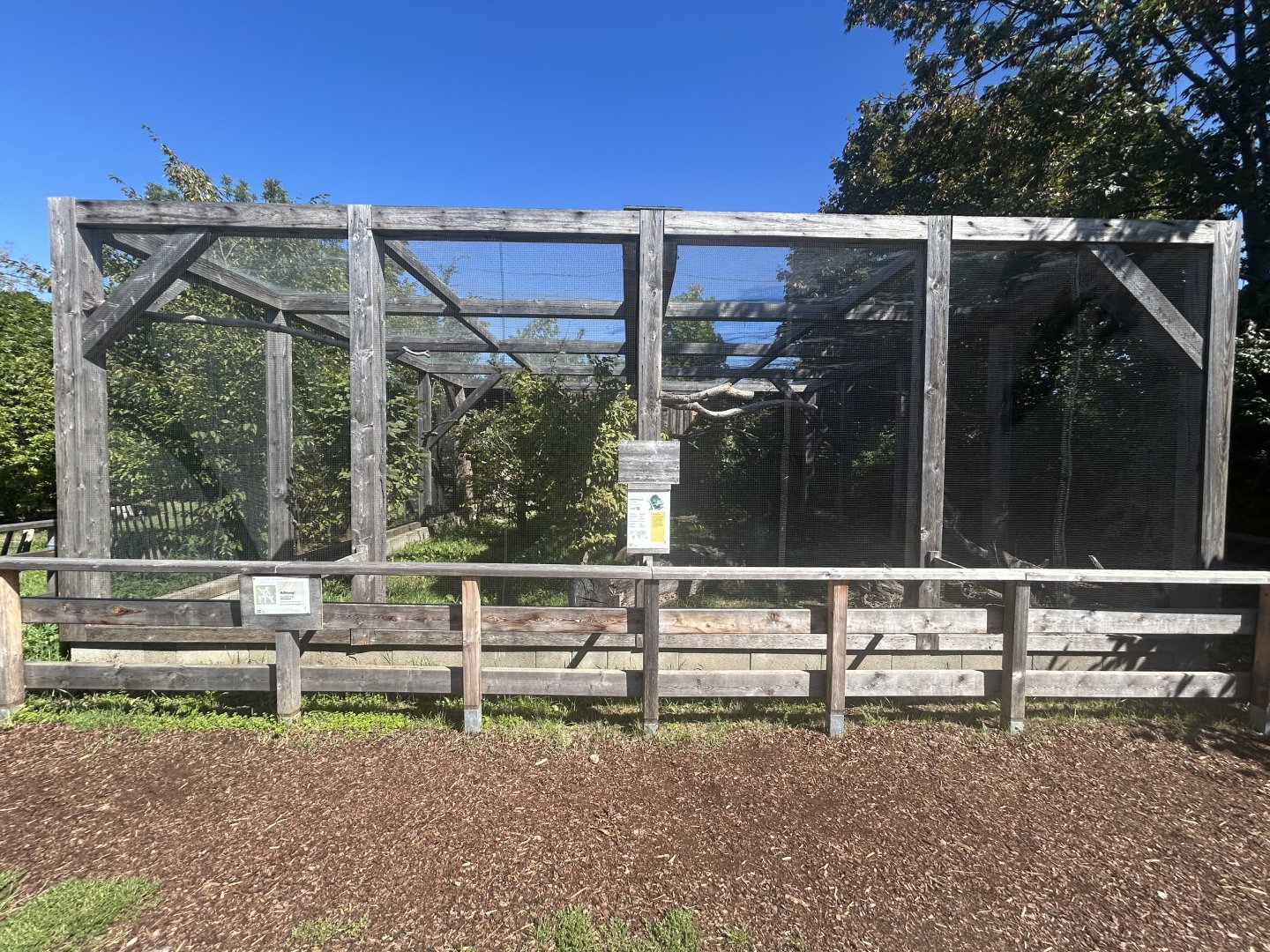Blumengärten Hirschstetten - Ural Owl Aviary