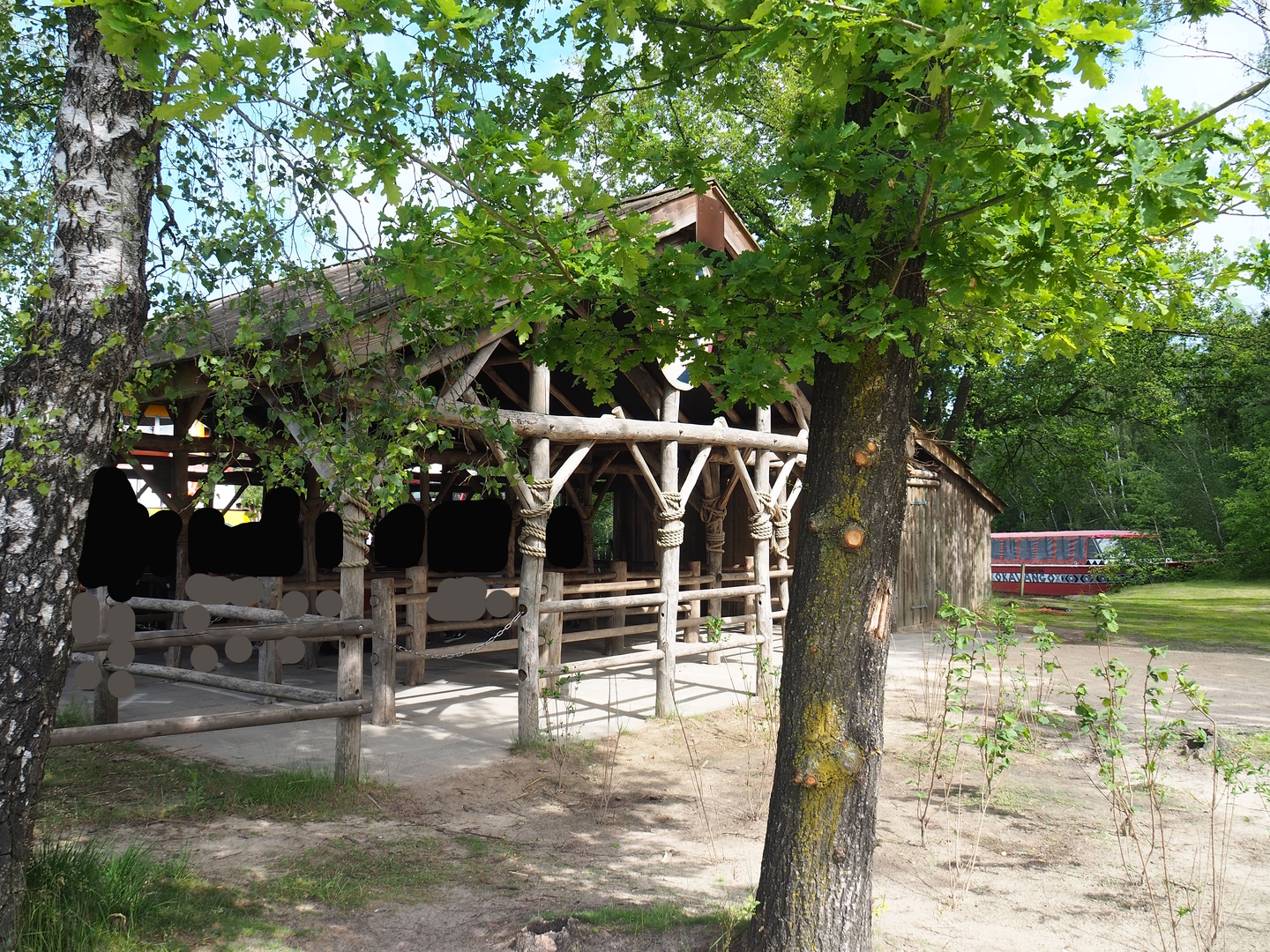 Boat safari waiting area, 2022-06-12