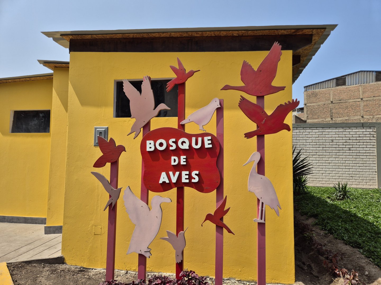 Bosque de Aves entrance