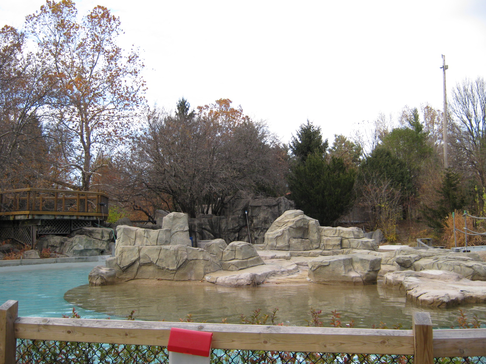 BPZ - Outdoor exhibits, grounds