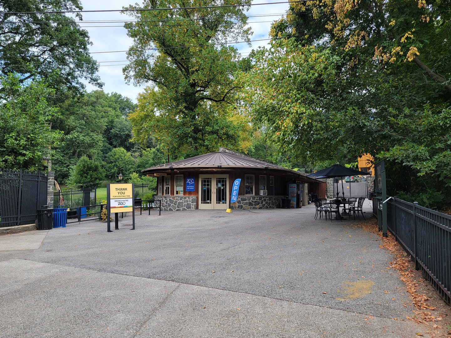 Brandywine - Ticket booth / gift shop from inside zoo