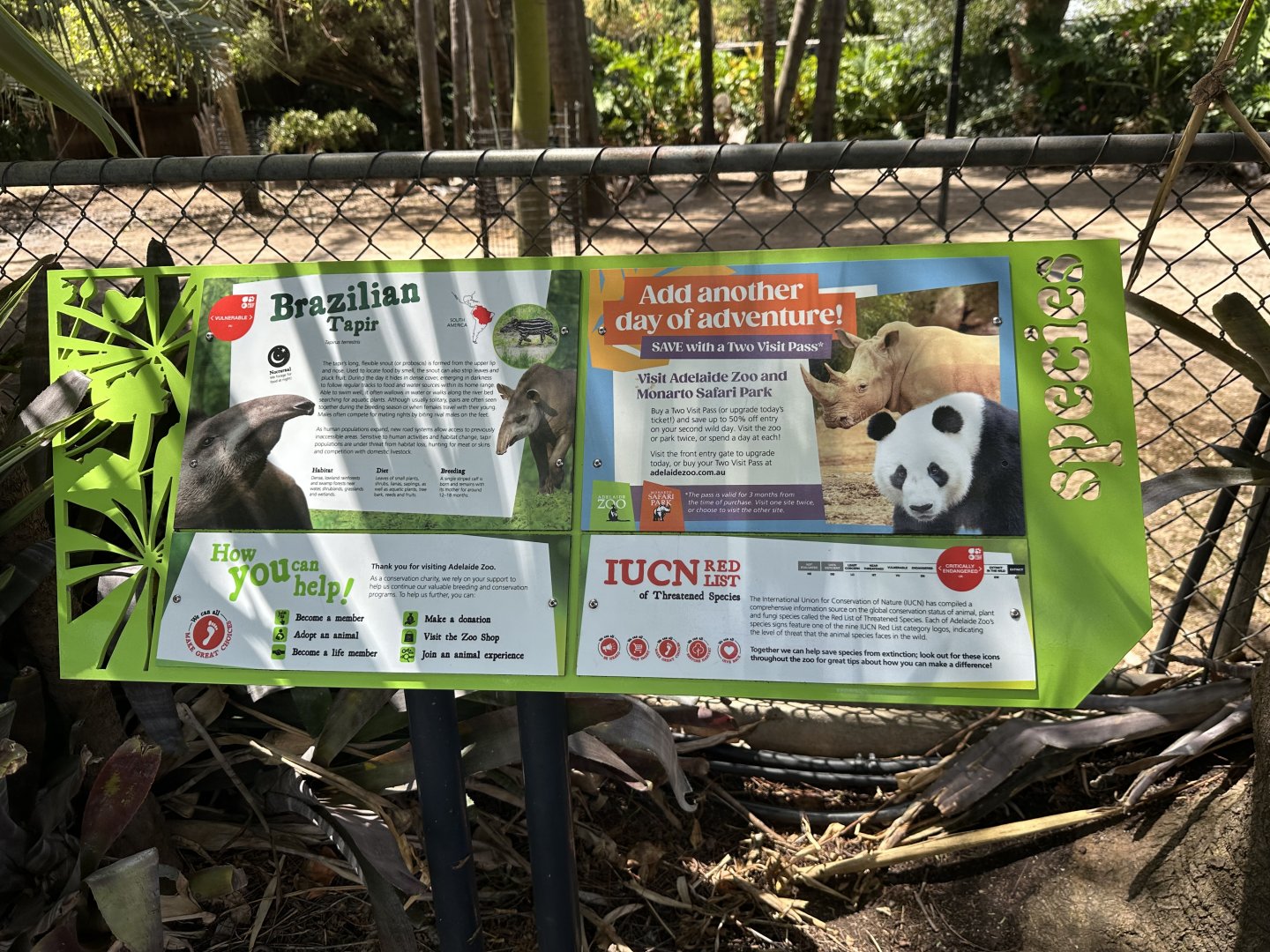 Brazilian tapir signage (near giraffes)