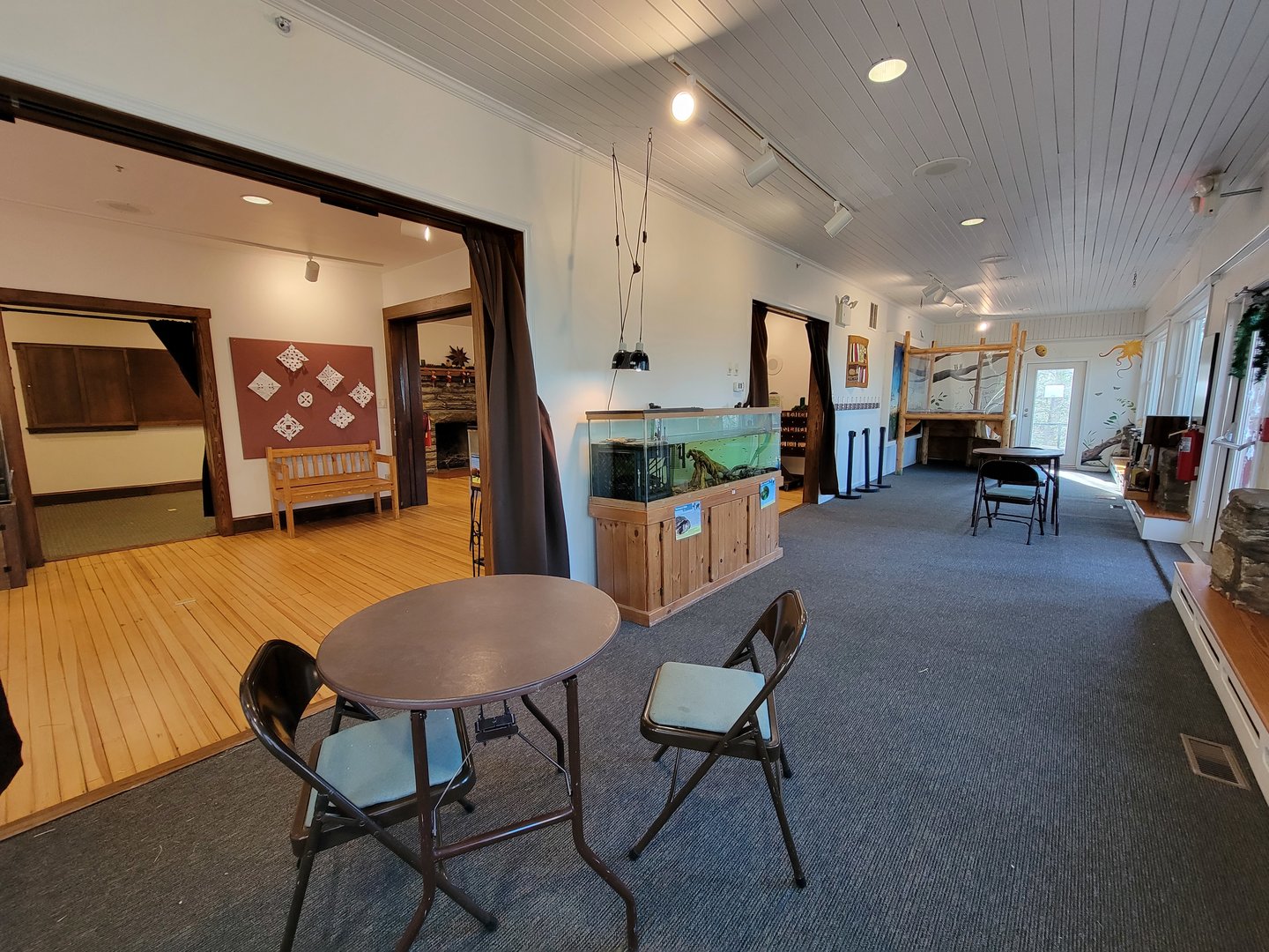 Briar Bush NC - Inside Dede Long Nature Museum