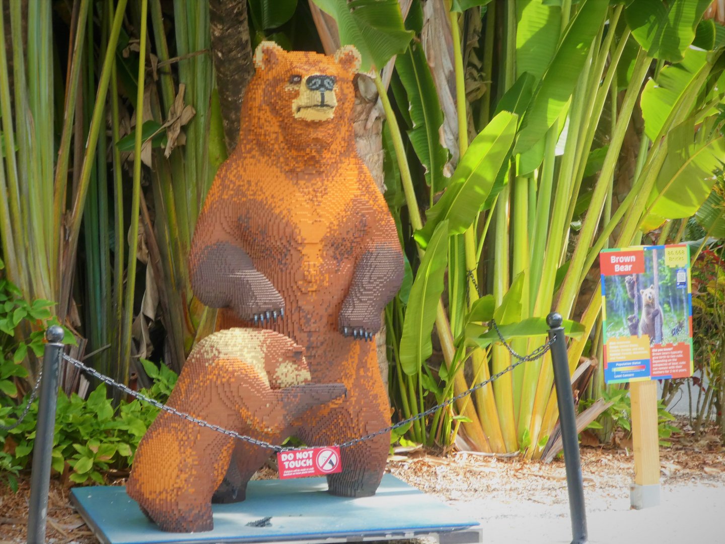 BRICKLIVE! Animal Paradise - Brown Bear