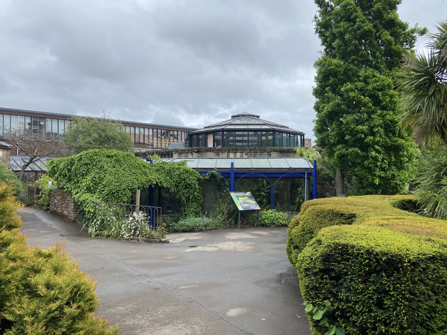 Bristol Zoo aquarium