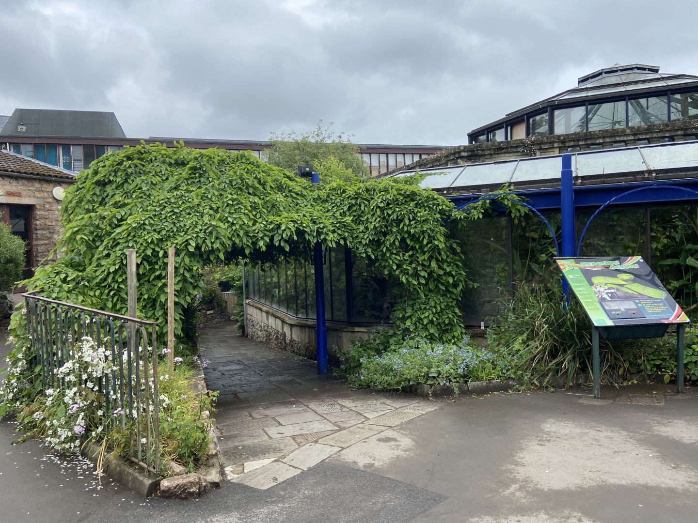 Bristol Zoo aquarium