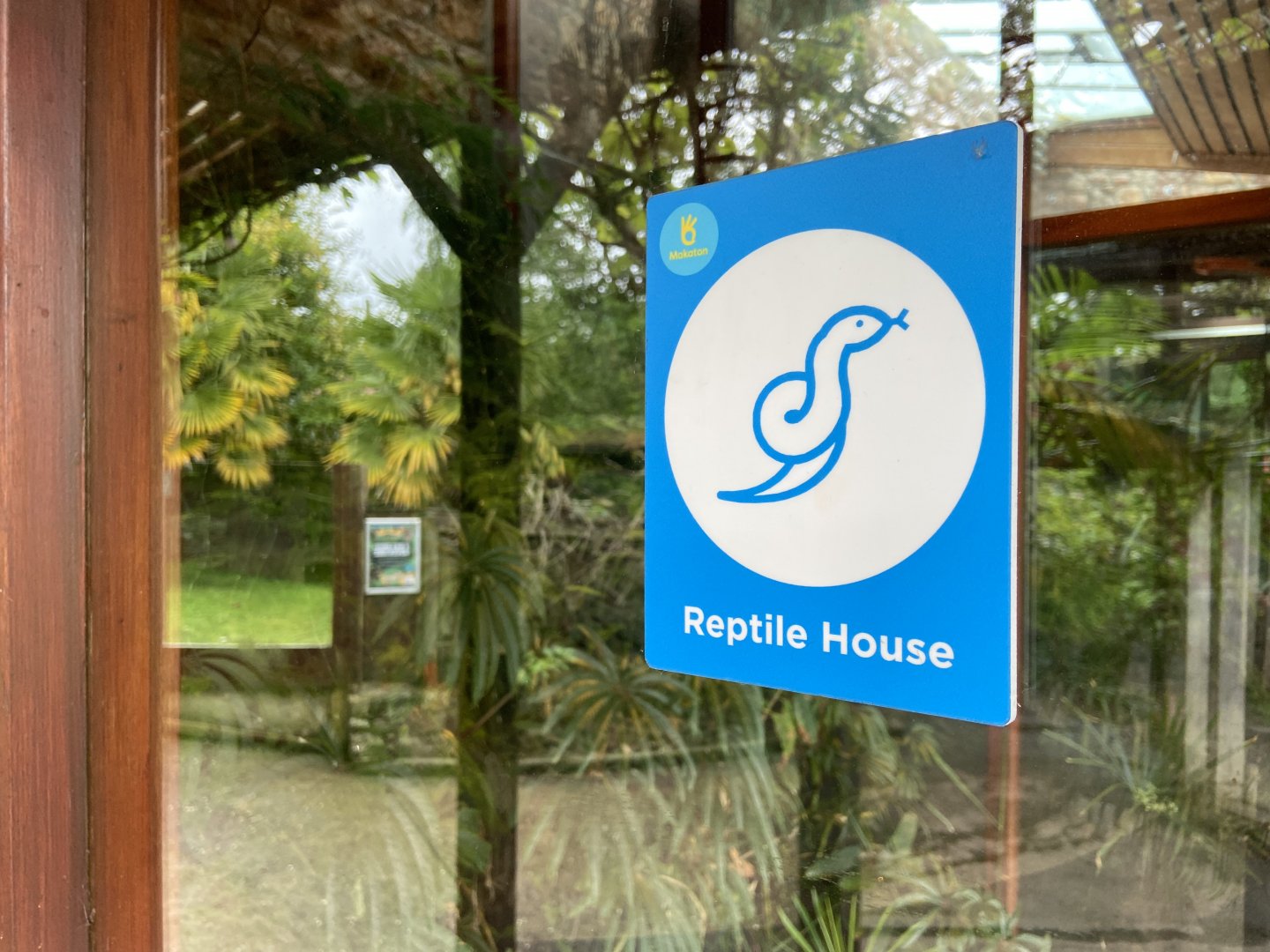 Bristol Zoo Makaton sign