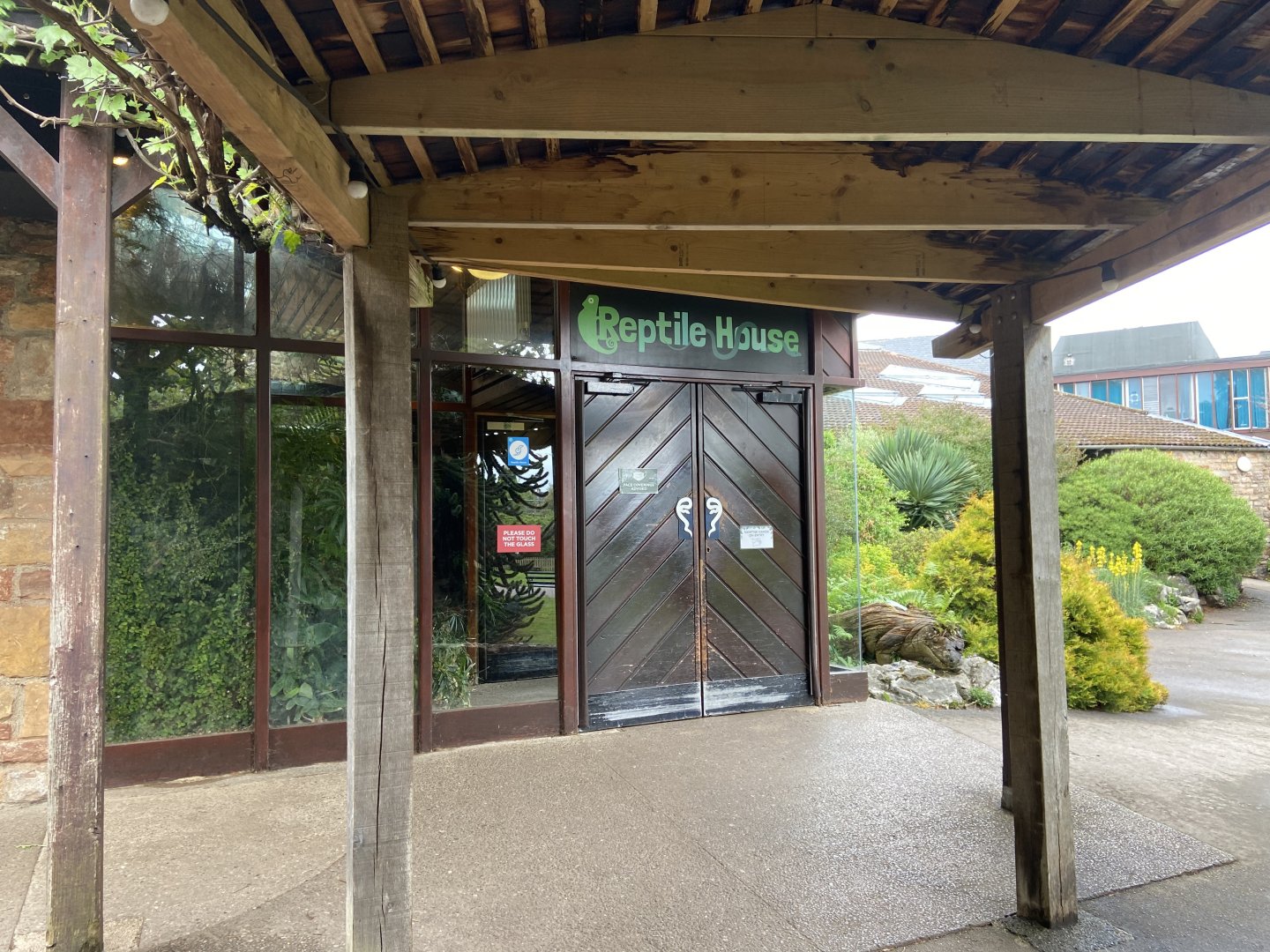 Bristol Zoo reptile house