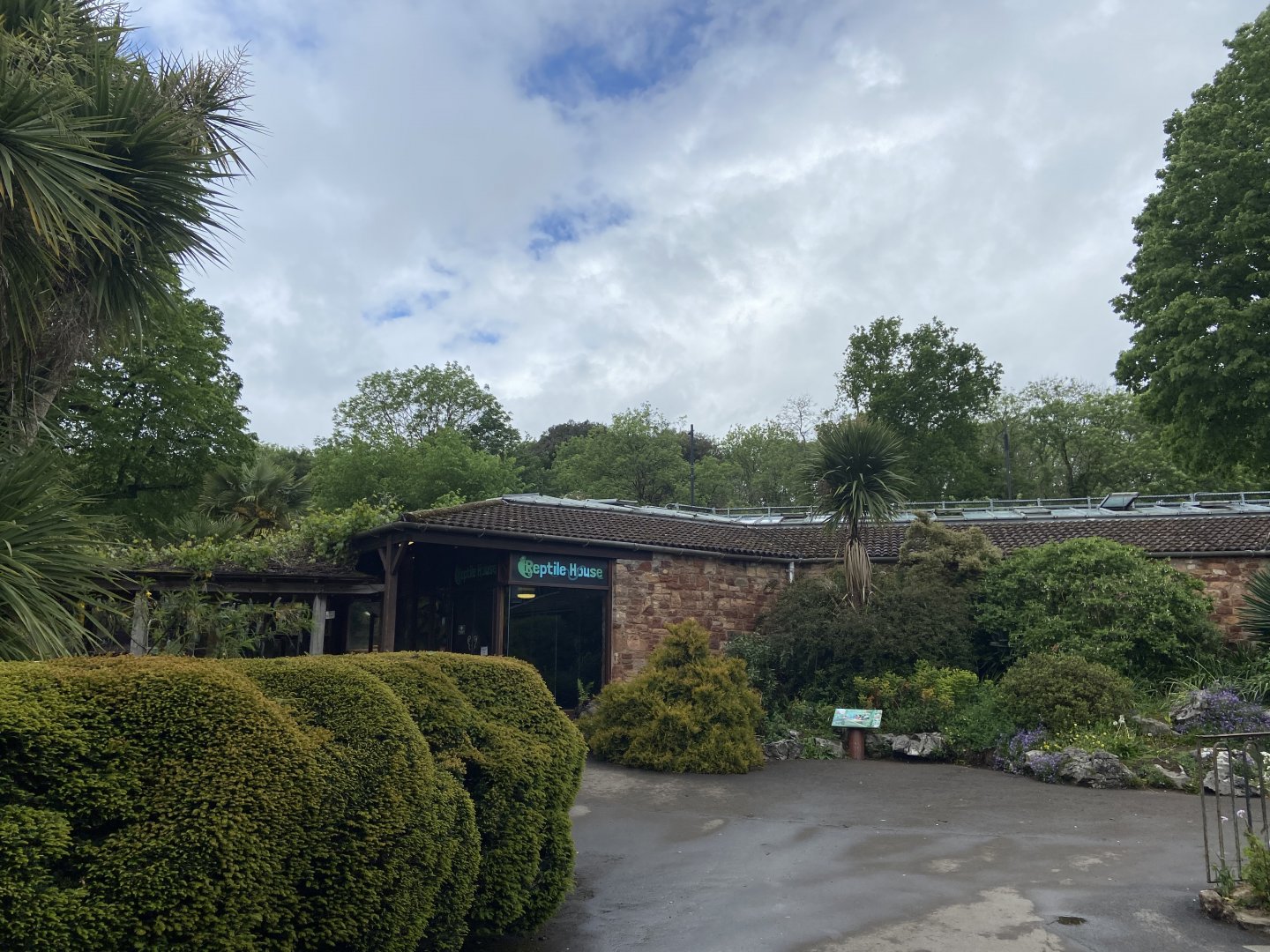 Bristol Zoo reptile house