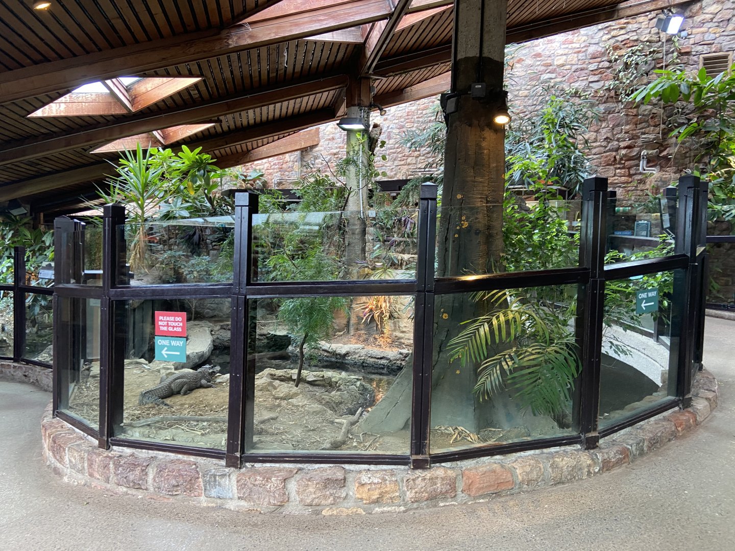 Bristol Zoo reptile house