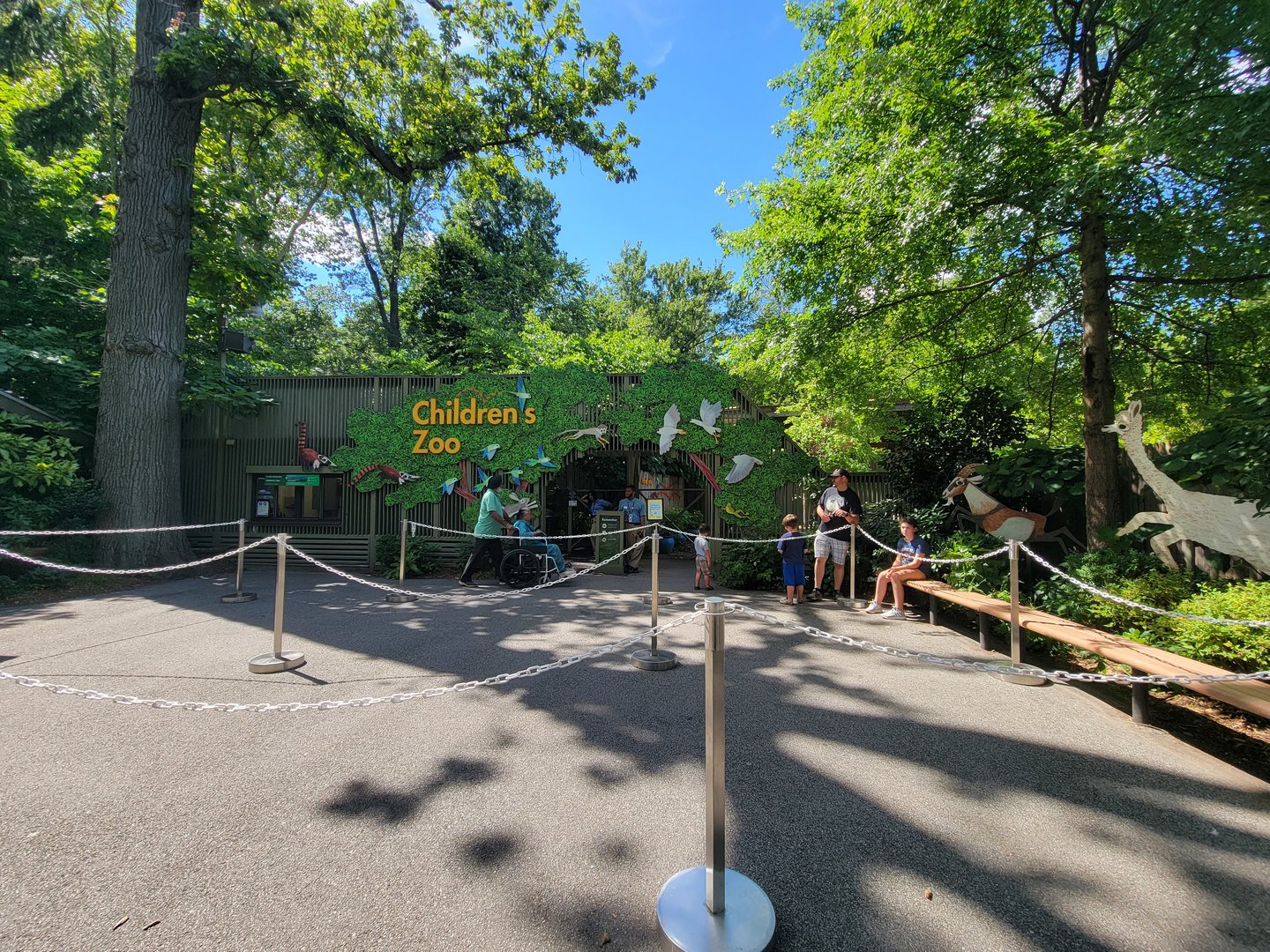 Bronx 7/22 - Children's Zoo - Entrance