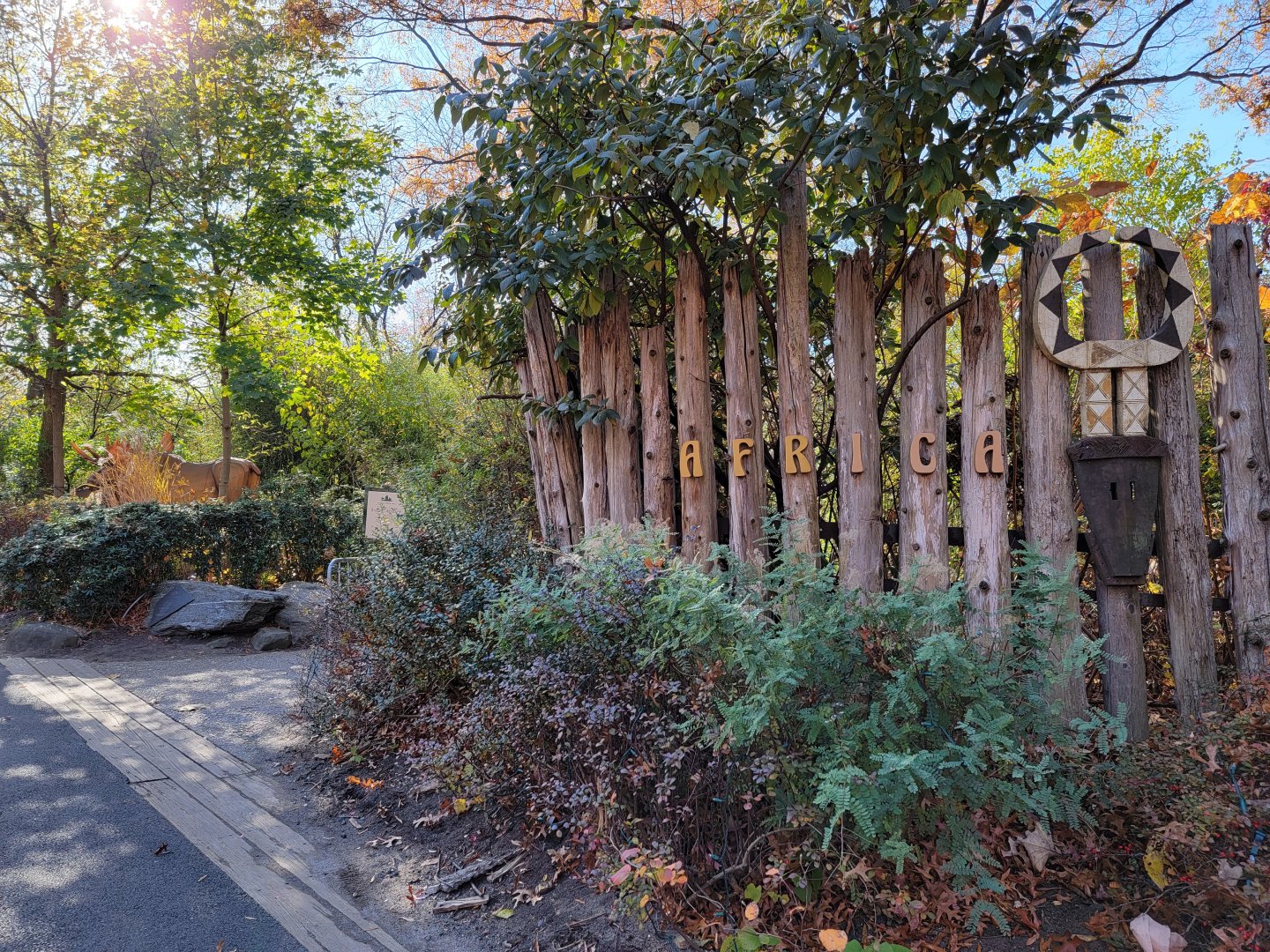 Bronx - Africa - Entrance next to Baboon Reserve