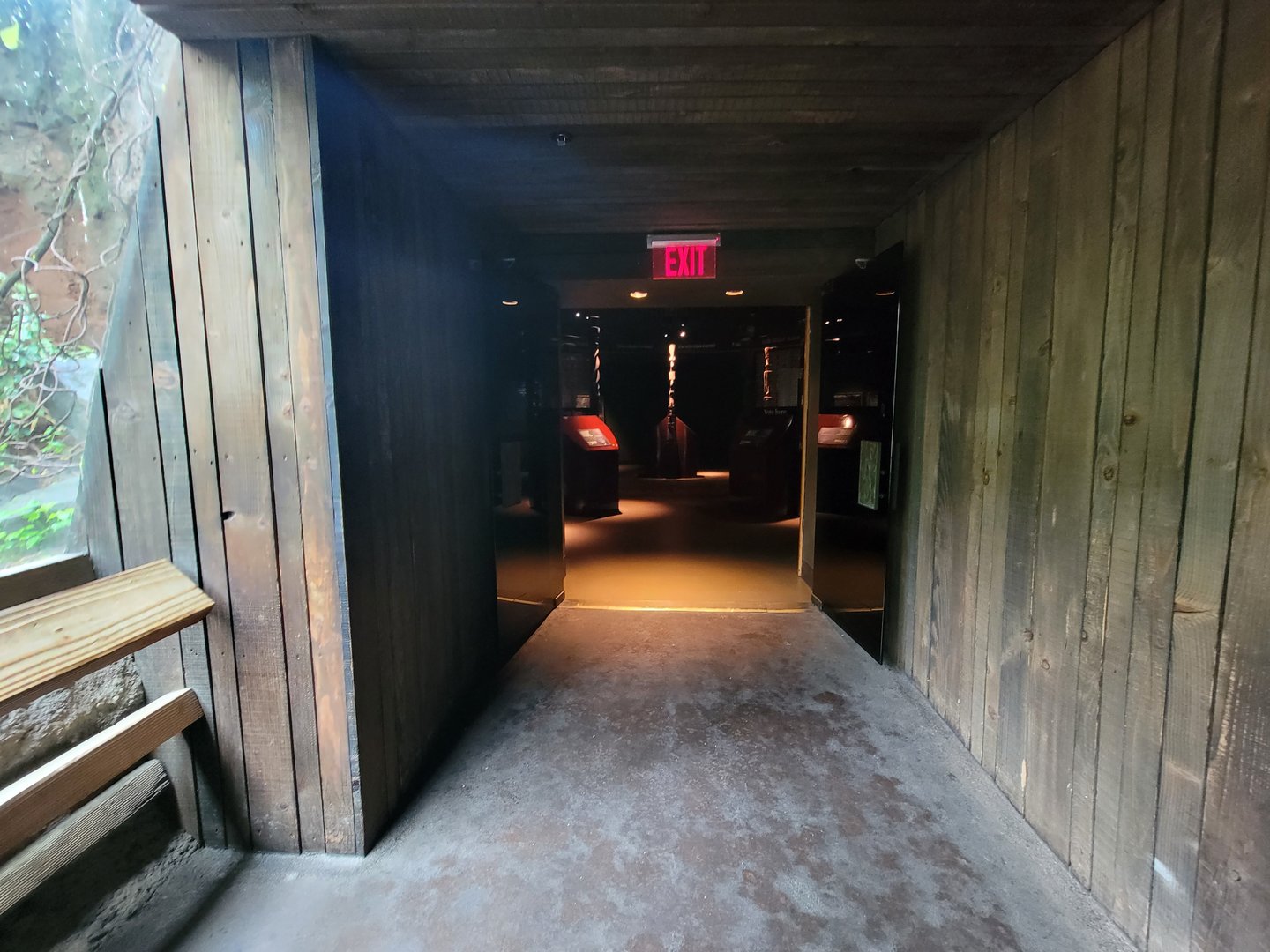 Bronx - Congo, Conservation Choices Pavilion rotunda