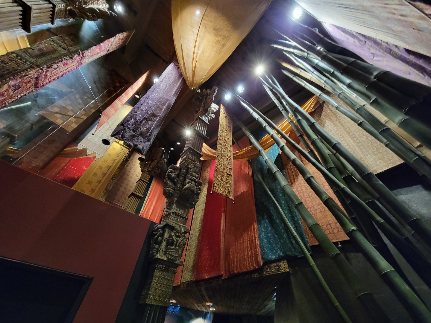 Bronx - JW - Overhead decorations inside entrance