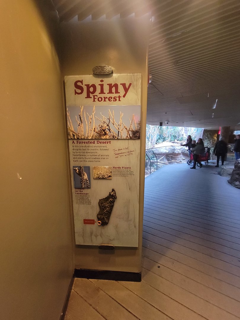 Bronx - Madagascar, Spiny Forest sign
