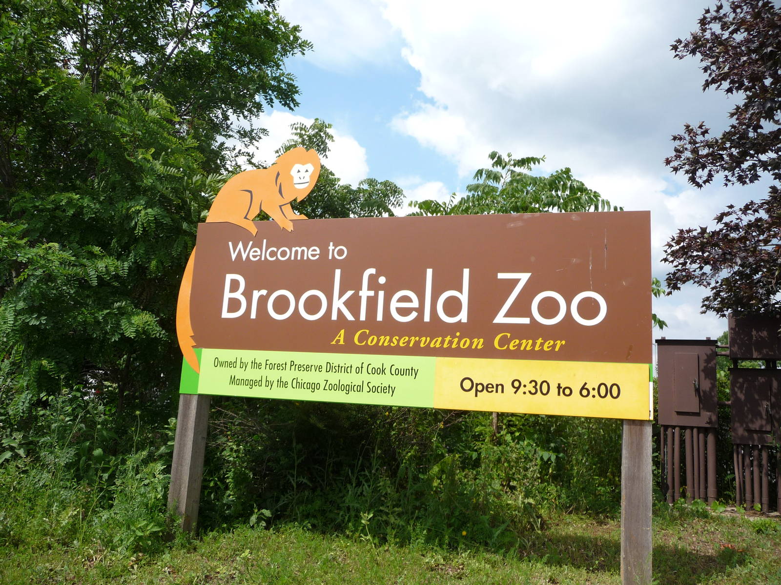 Brookfield Zoo - Entrance Sign