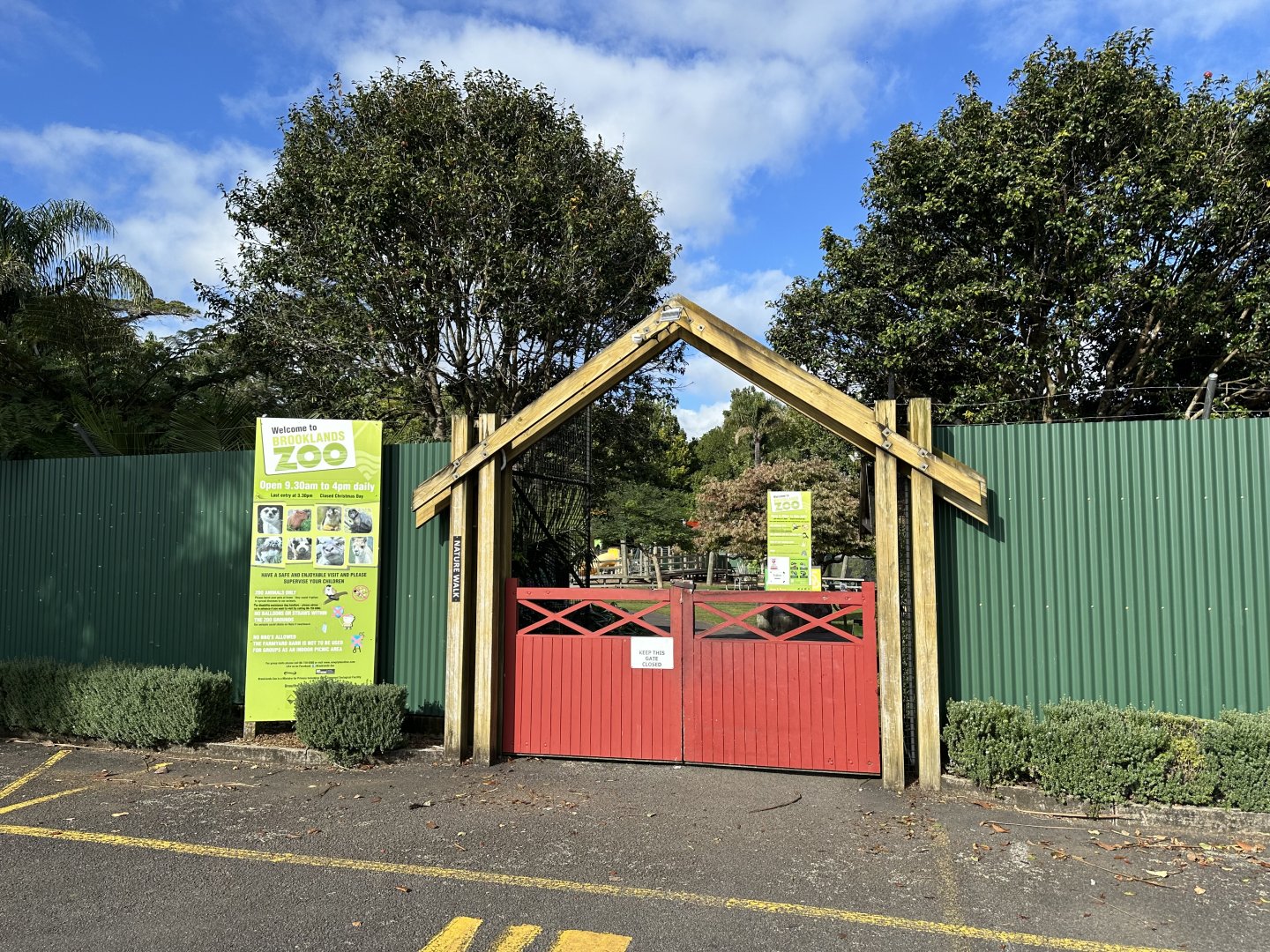 Brooklands Zoo - Entrance