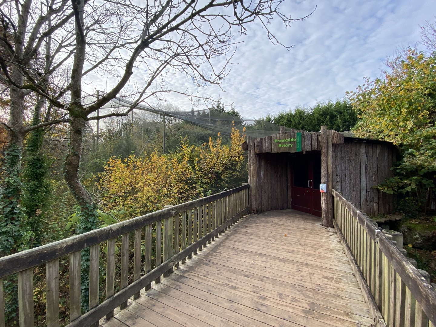 Brookside Aviary - entrance 201121