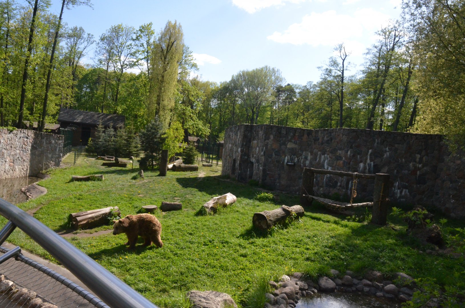 Brown Bear Enclosure at Akcent Zoo Białystok, 08/05/19