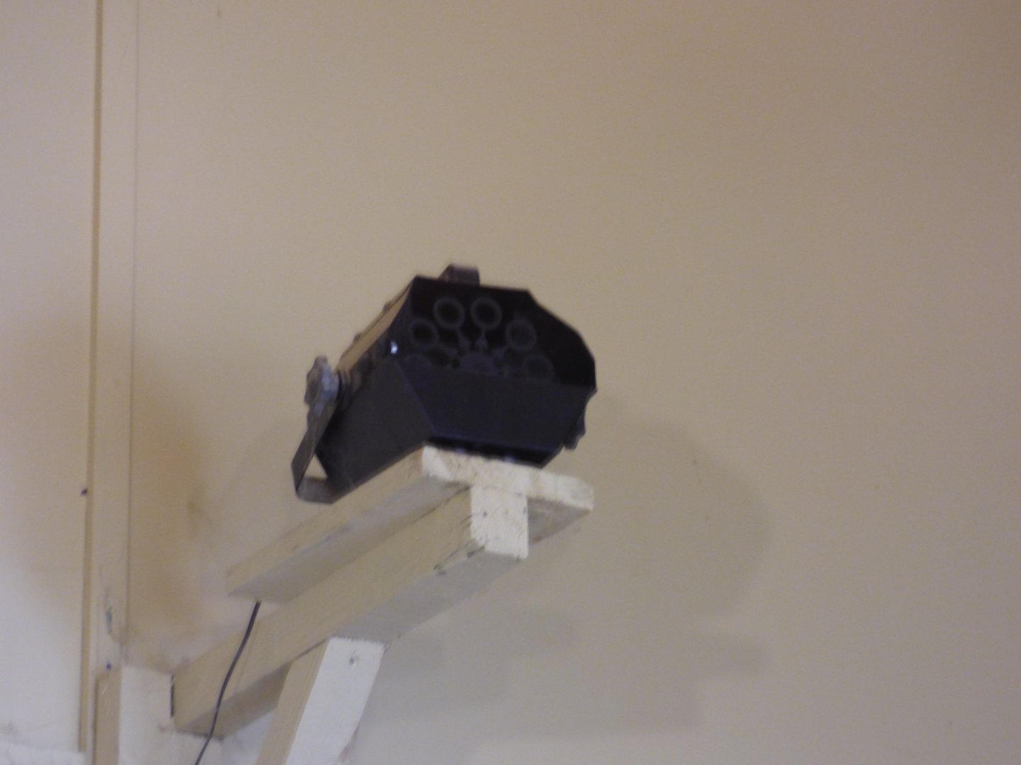 Bubble Blower in Mongoose Enclosure