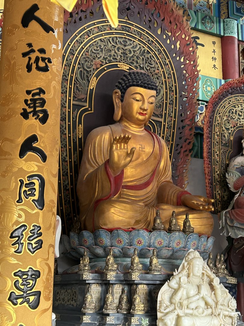 Buddha statue