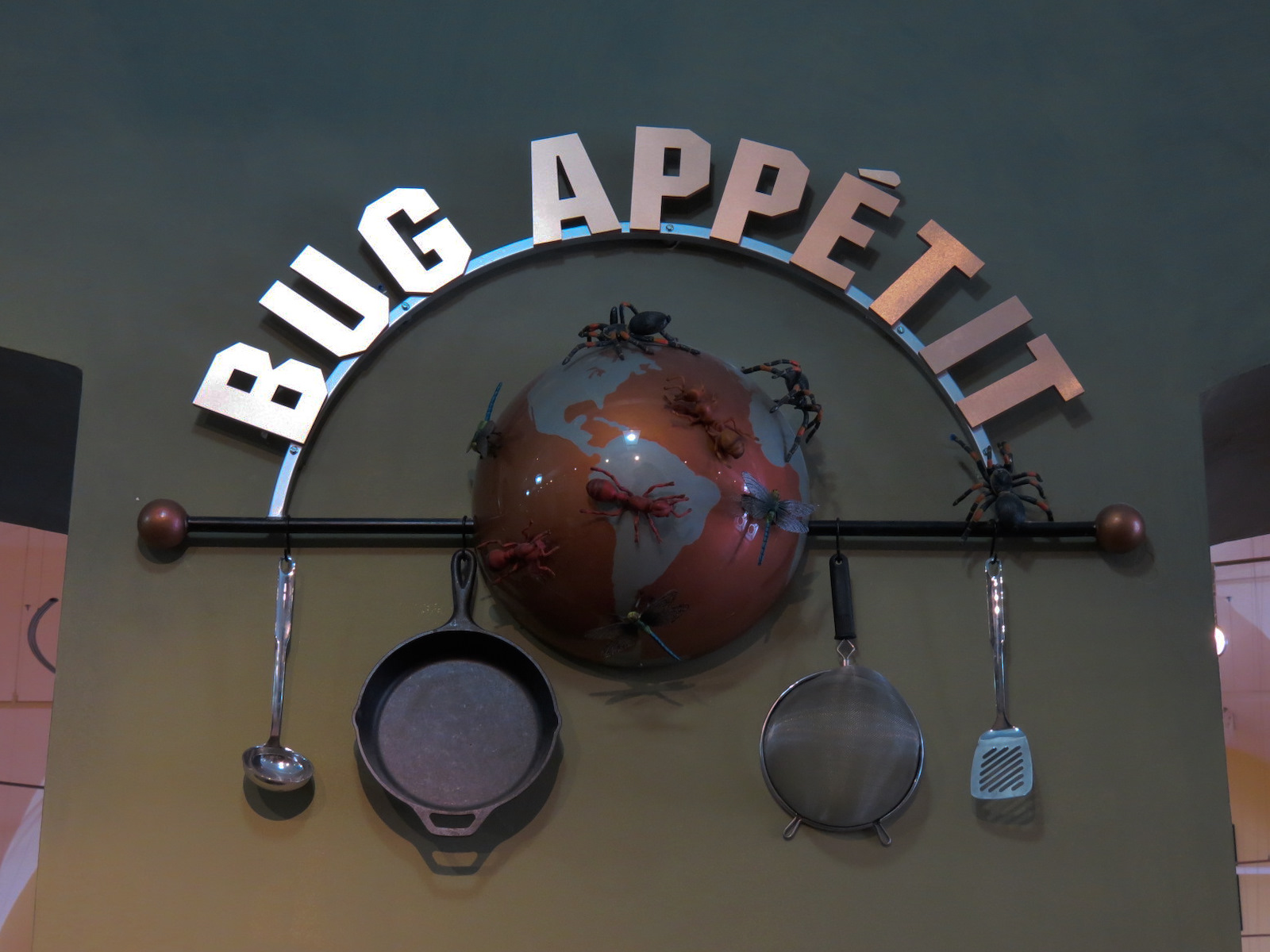 Bug Appetit - Sign