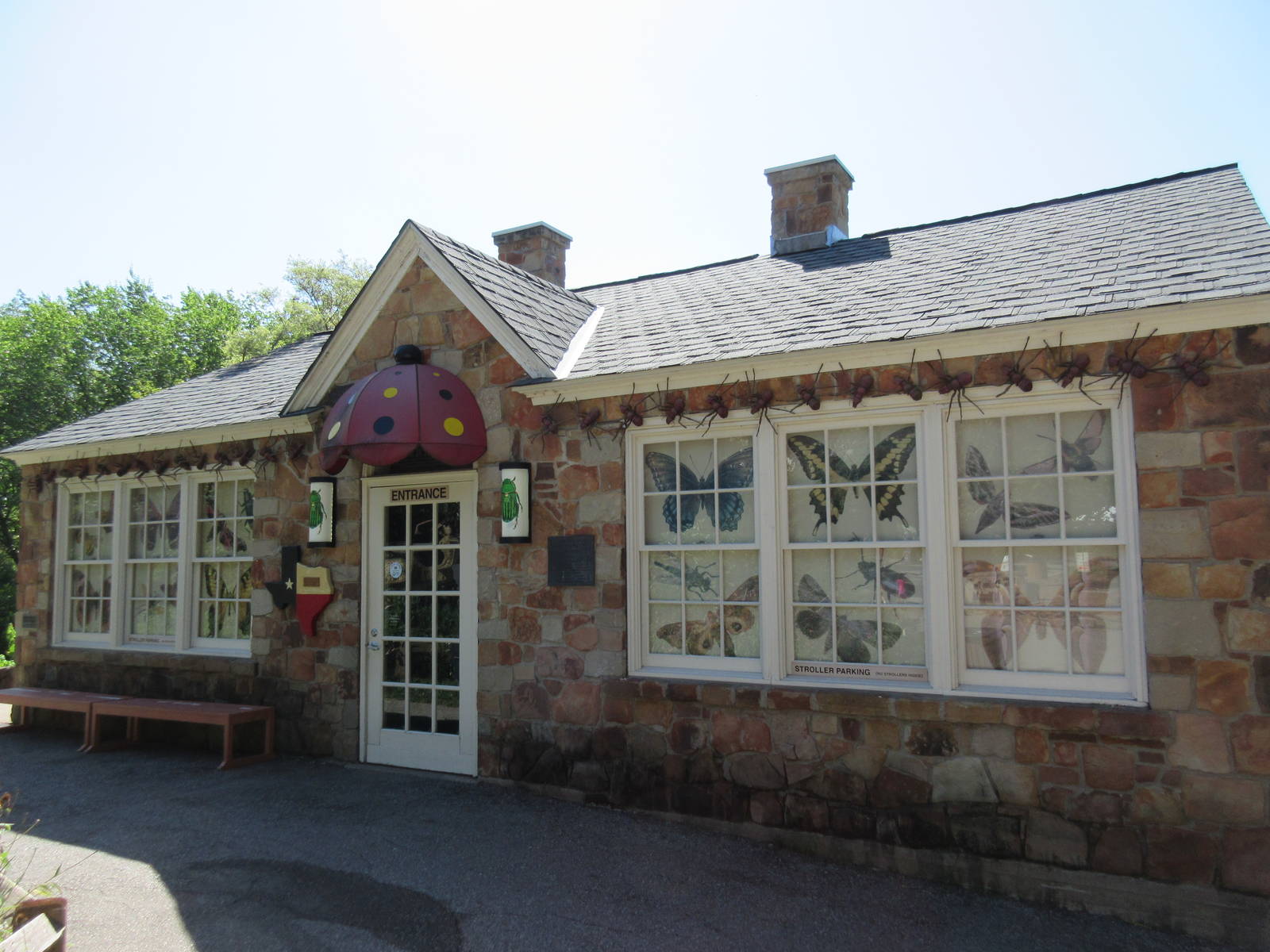 Bug U - Insect House