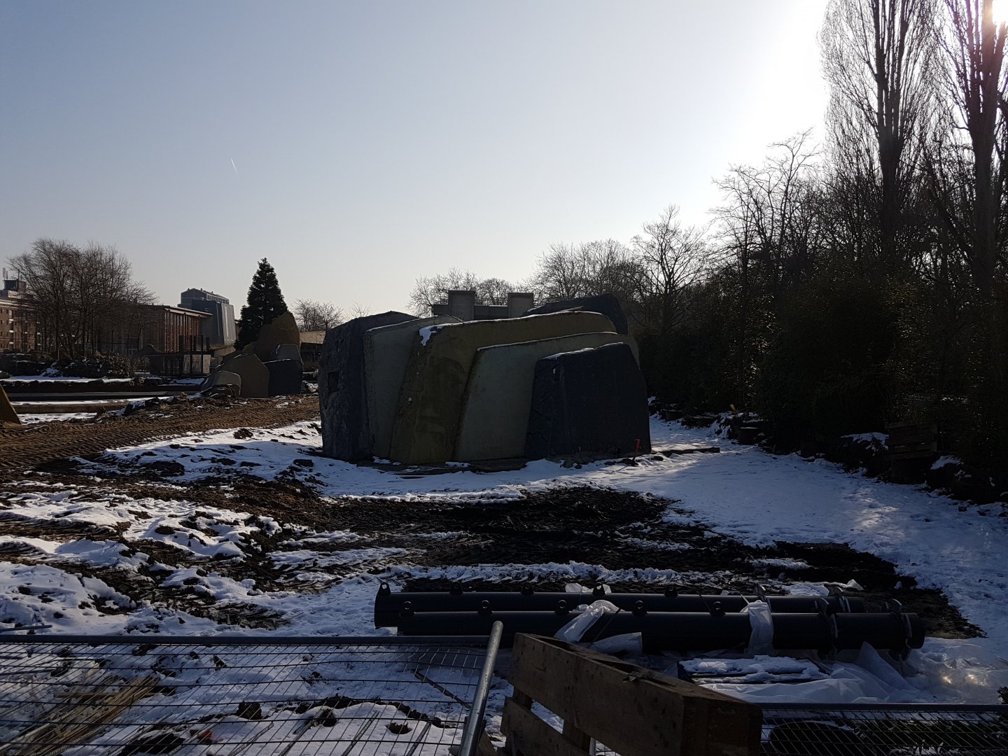 Building-site Elephant-enclosure