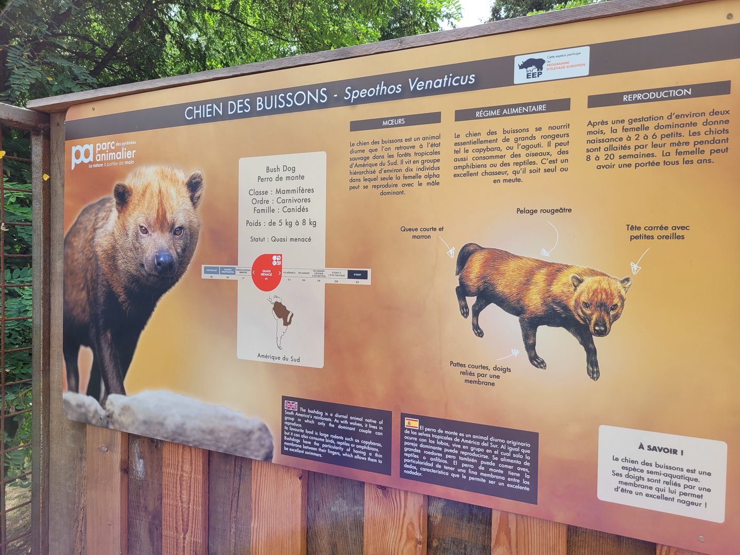 Bush dog sign -Parc Animalier des Pyrénées (2023)