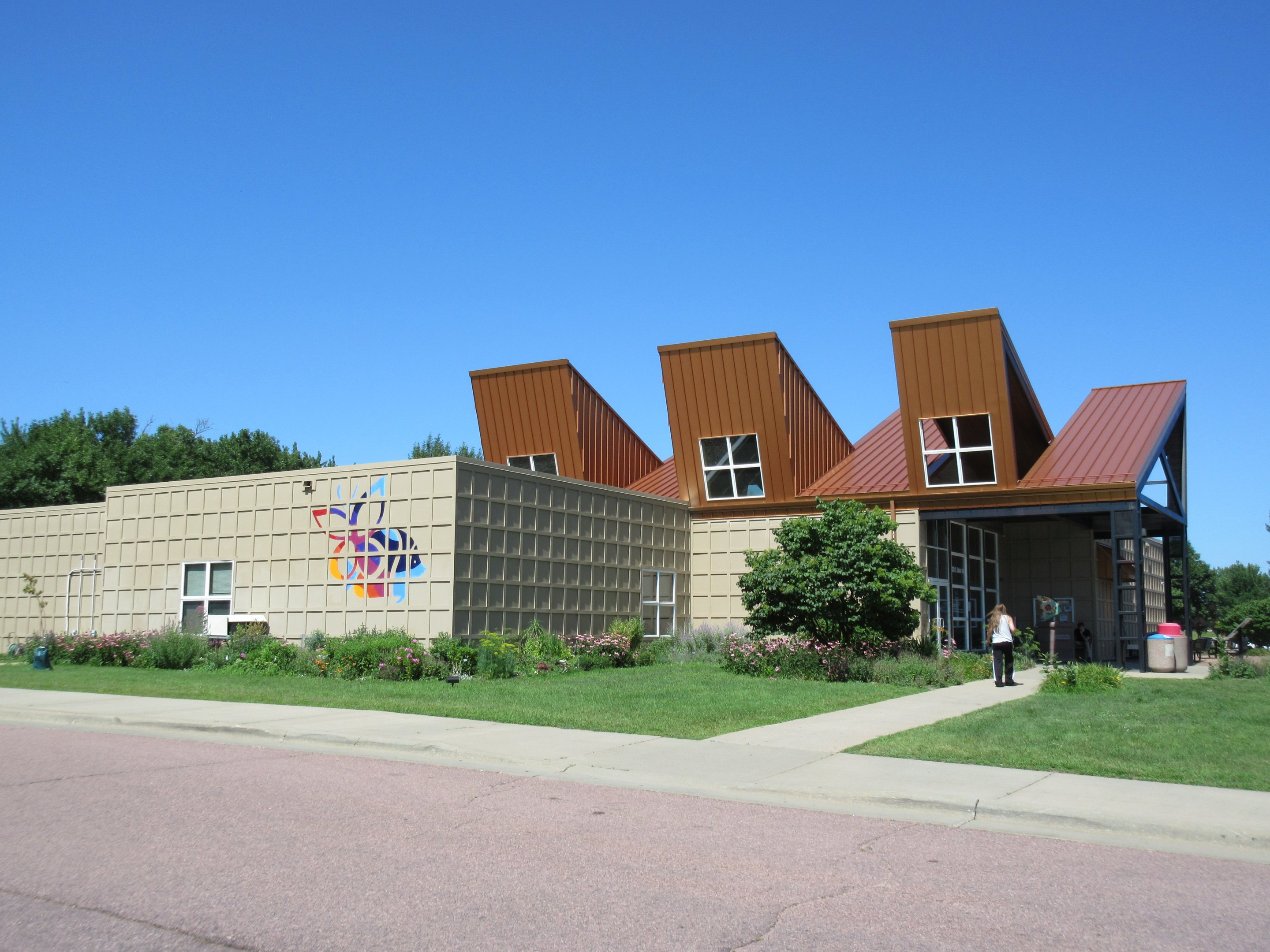 Butterfly House & Aquarium
