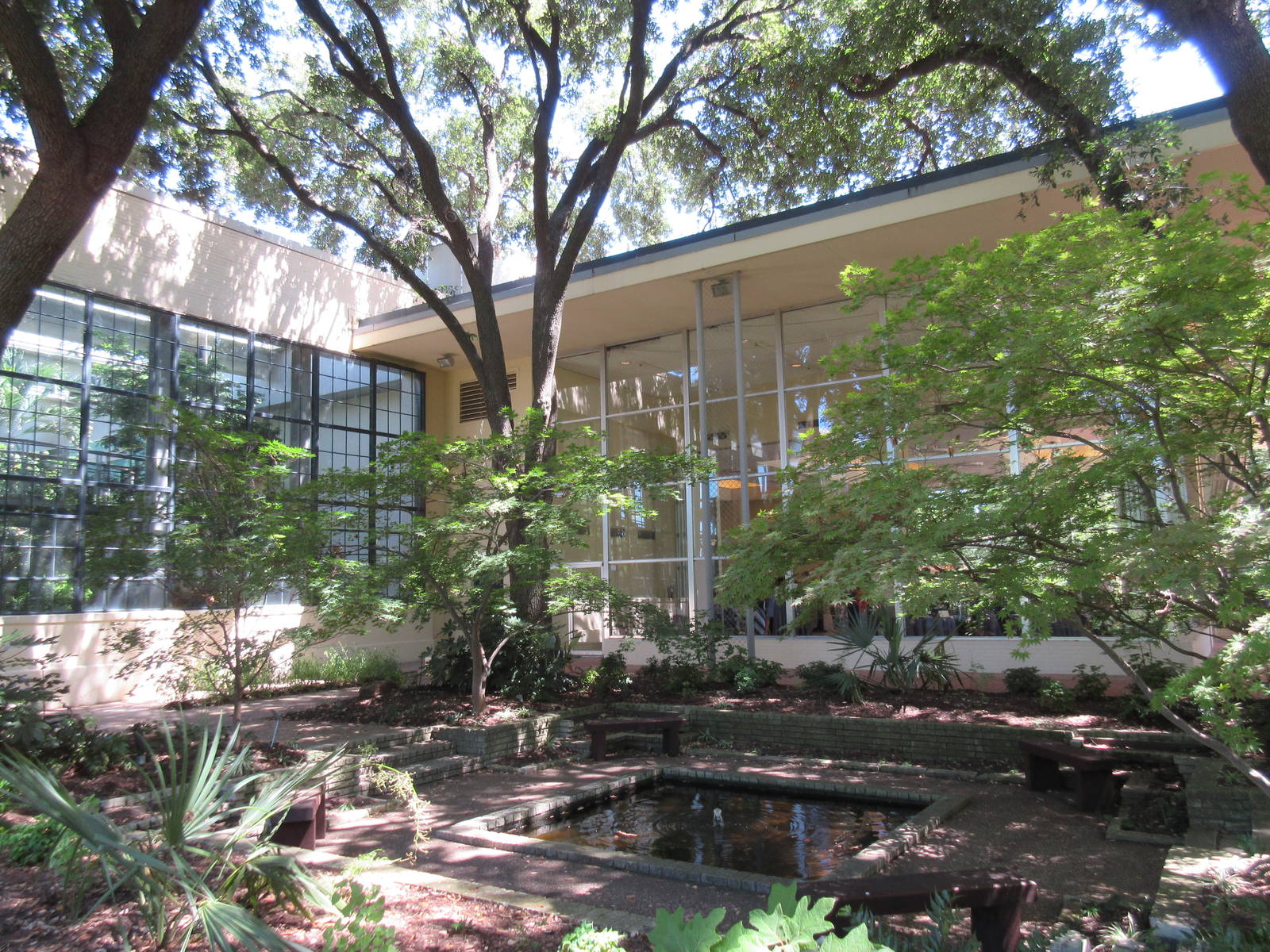 Butterfly House + Convention Center