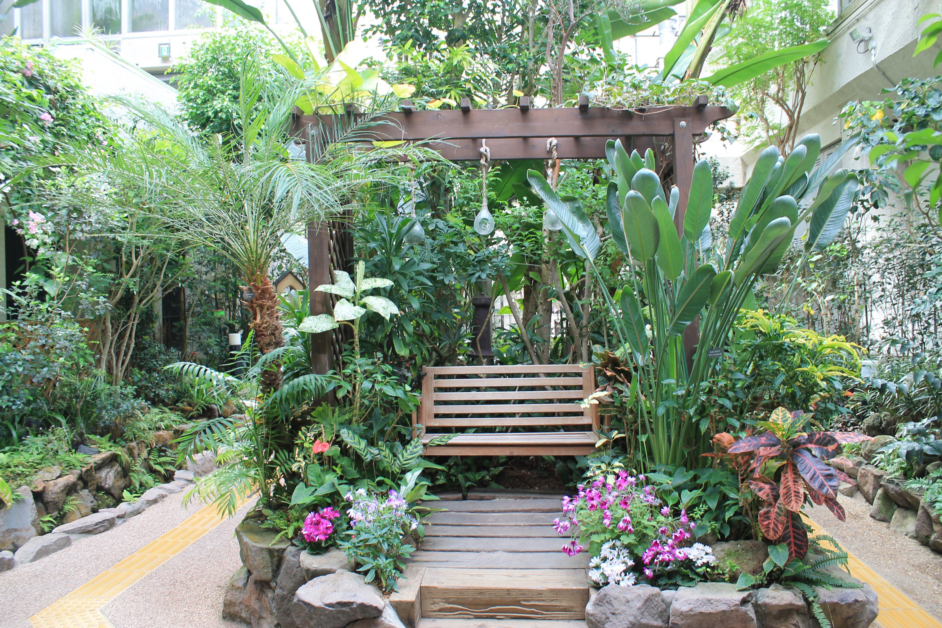 Butterfly House - Minoh Park Insect Museum (Osaka)