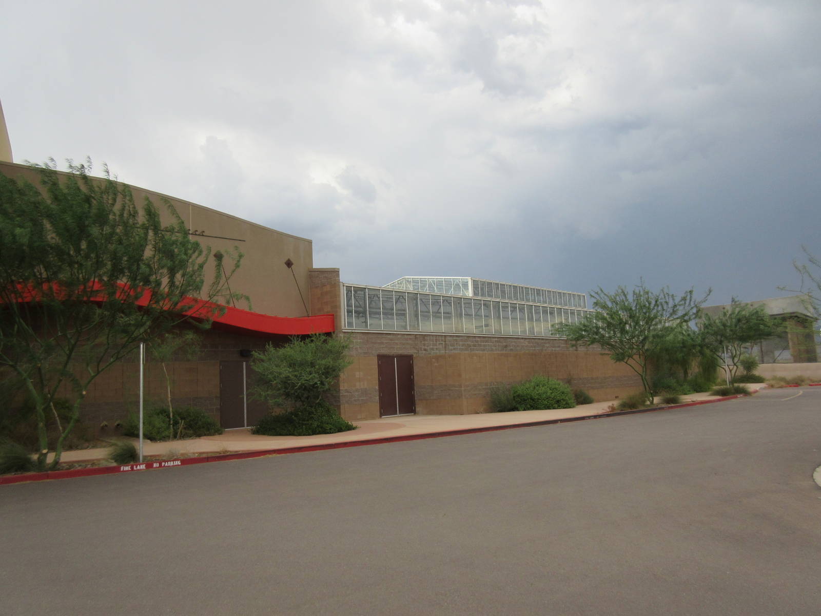 Butterfly Wonderland (Arizona) - Largest Indoor Butterfly Pavilion in the U