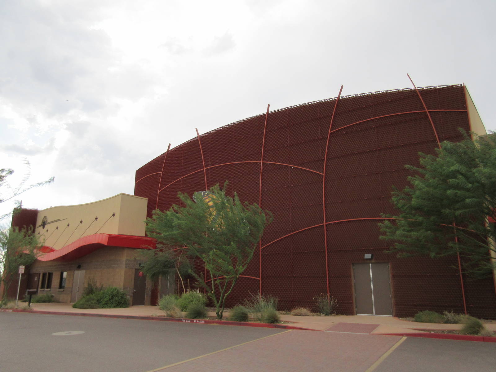 Butterfly Wonderland (Arizona) - Largest Indoor Butterfly Pavilion in the U