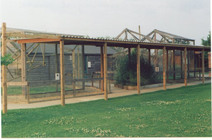 cages at Hammerton, 2002