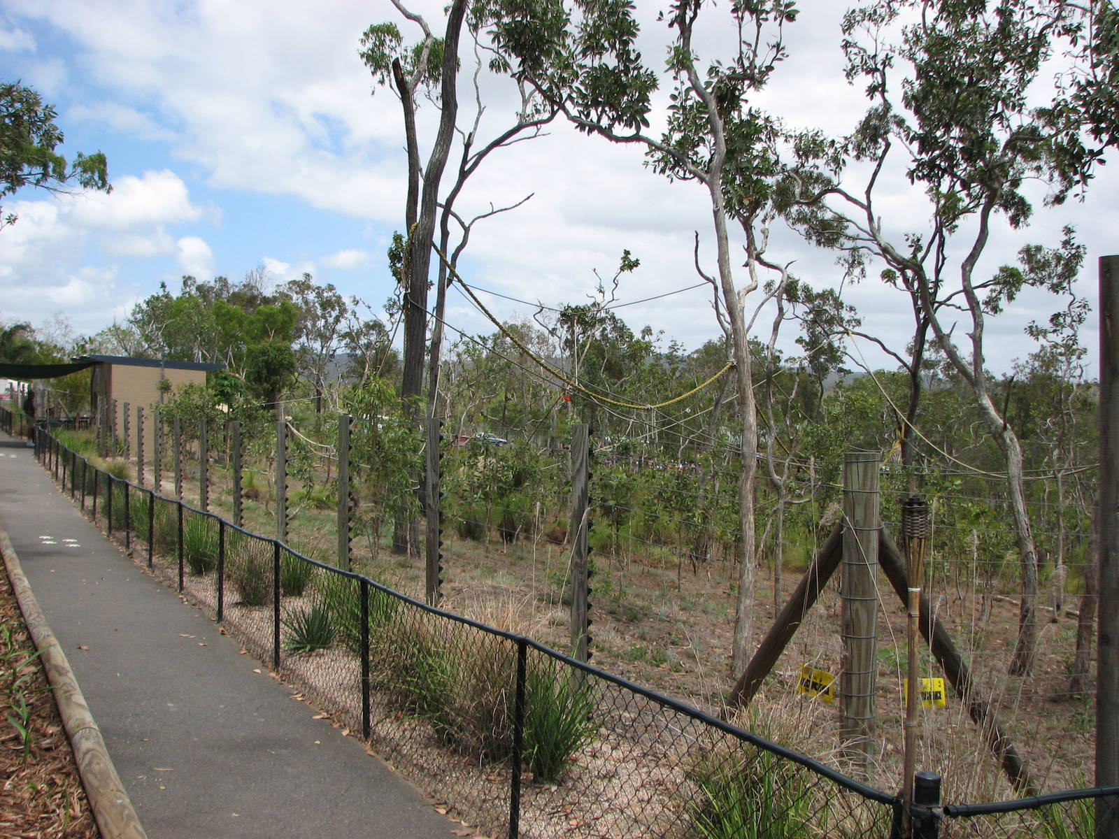 Cairns Wildlife Safari Reserve - Trail leading past the Spider Monkey enclo